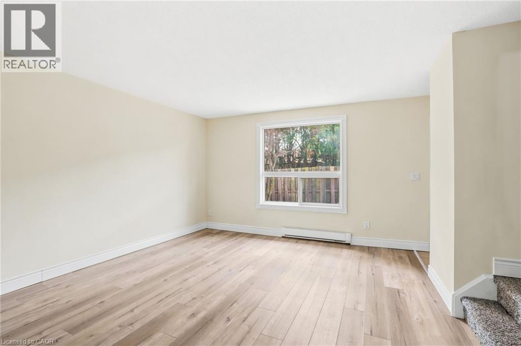 65 Mount Albion Road Unit# 4, Hamilton, ON - Indoor Photo Showing Other Room