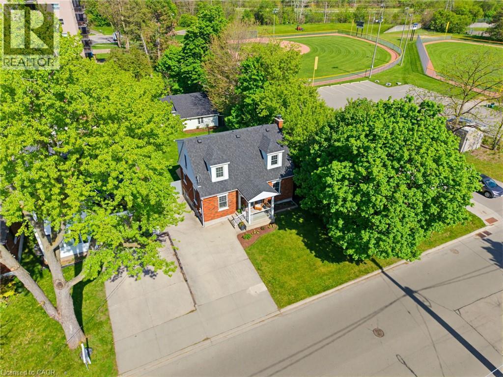 45 Middleton Street, Cambridge, ON - Outdoor