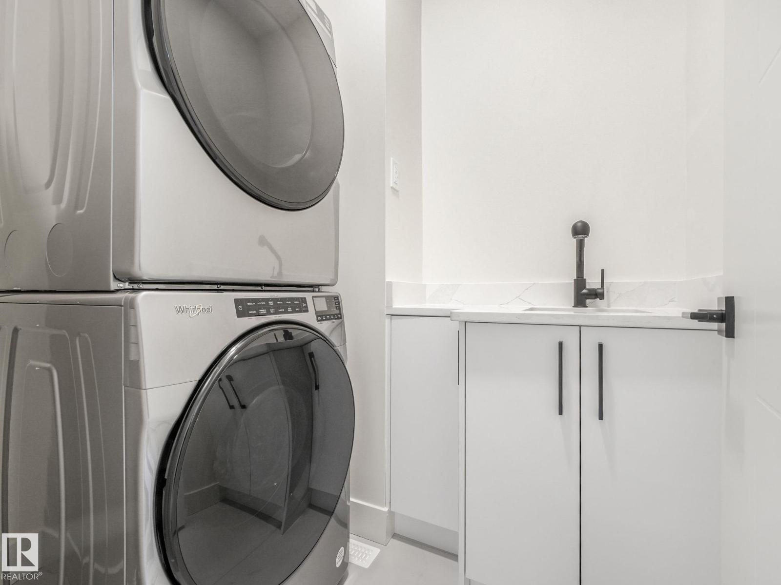 10963 129 St Nw, Edmonton, AB - Indoor Photo Showing Laundry Room