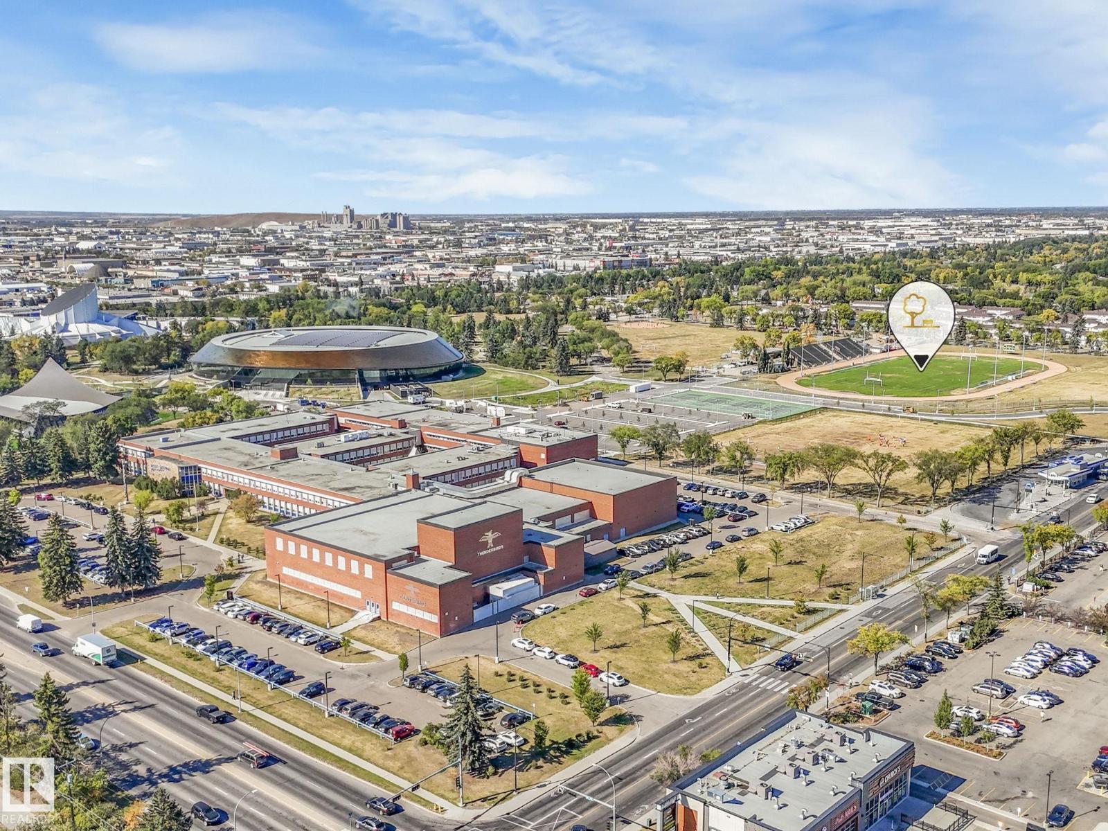 10963 129 St Nw, Edmonton, AB - Outdoor With View