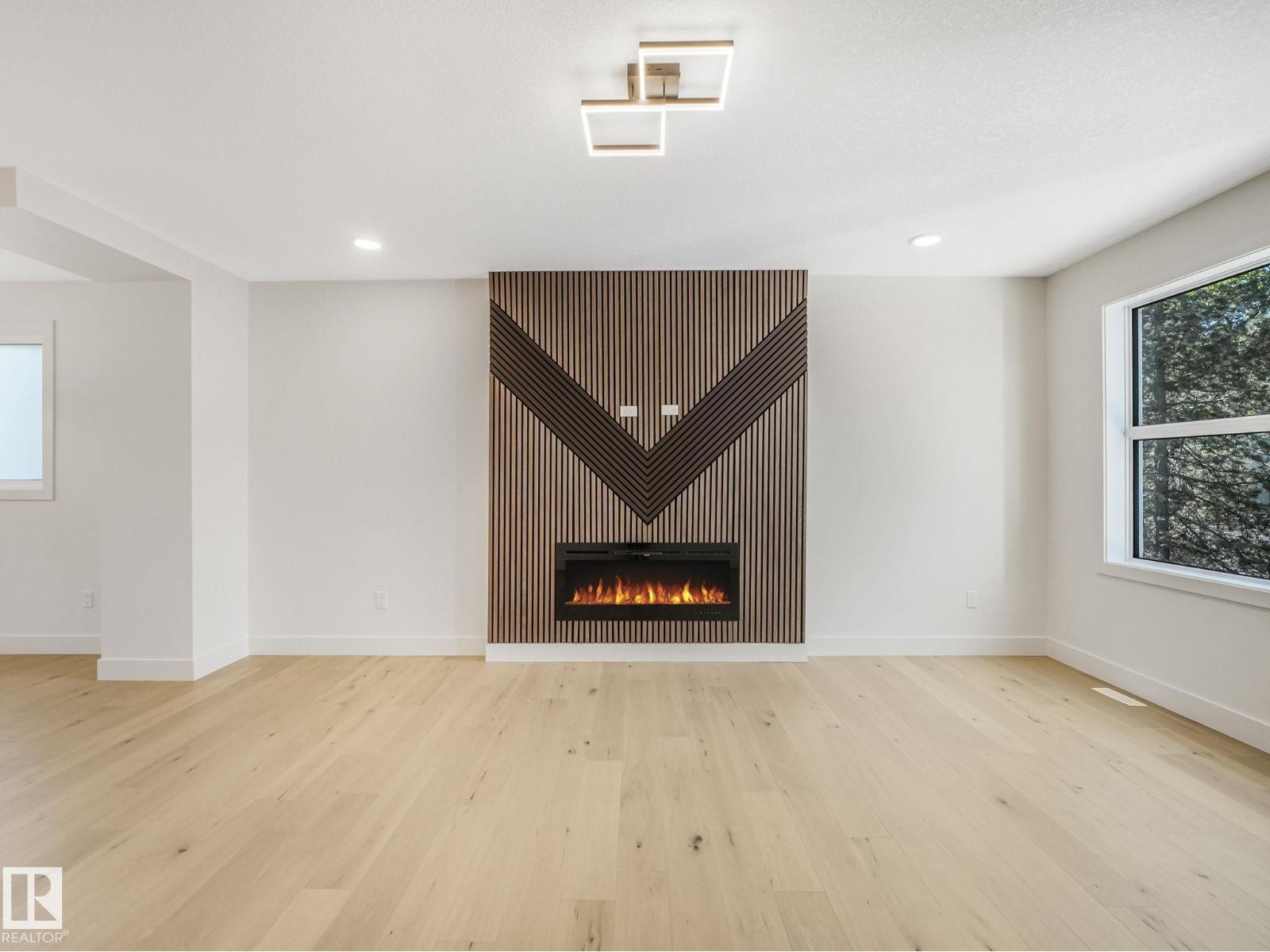 10963 129 St Nw, Edmonton, AB - Indoor With Fireplace