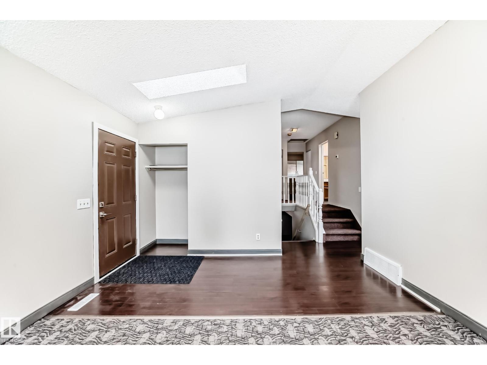 8516 190 St Nw, Edmonton, AB - Indoor Photo Showing Other Room