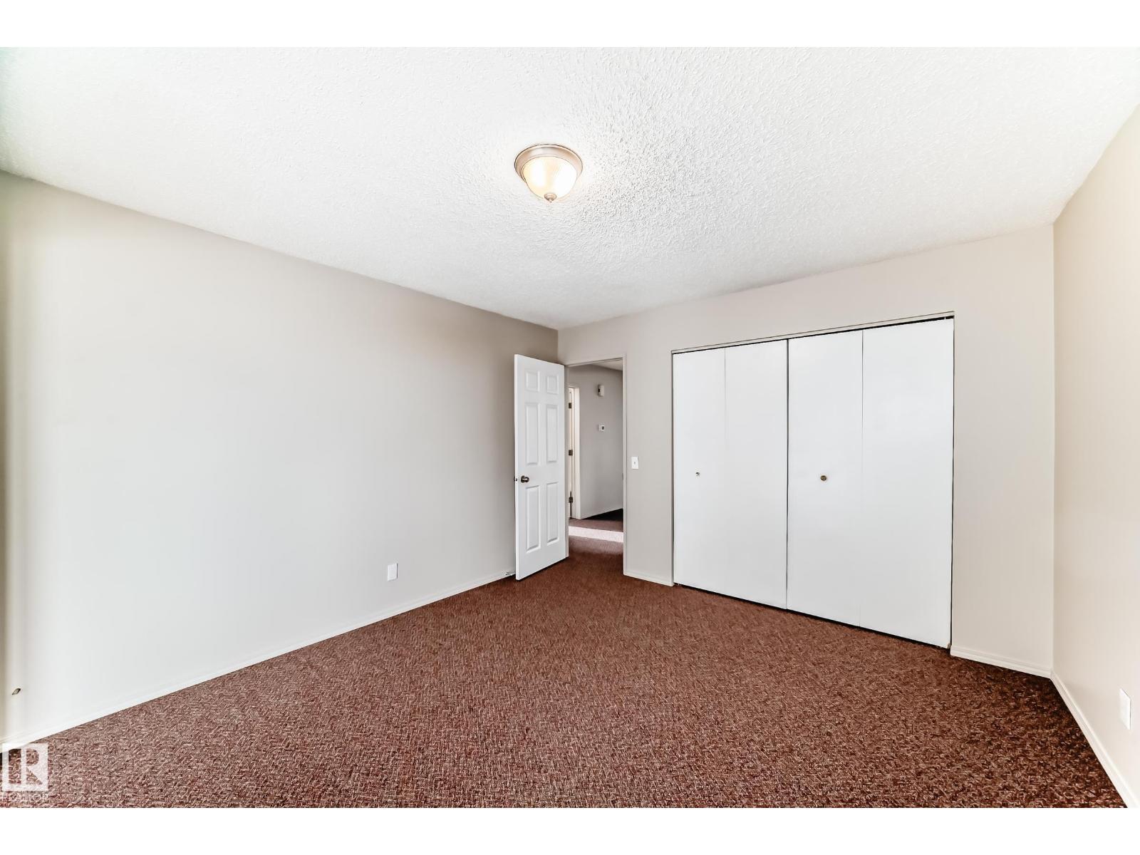 8516 190 St Nw, Edmonton, AB - Indoor Photo Showing Other Room