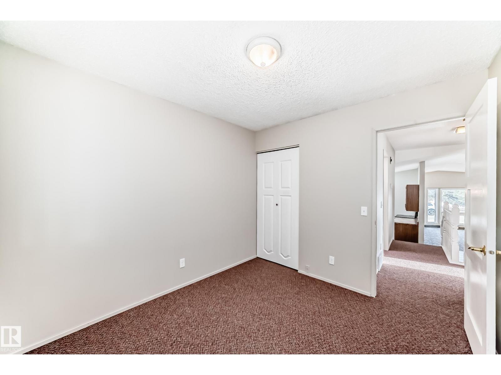 8516 190 St Nw, Edmonton, AB - Indoor Photo Showing Other Room