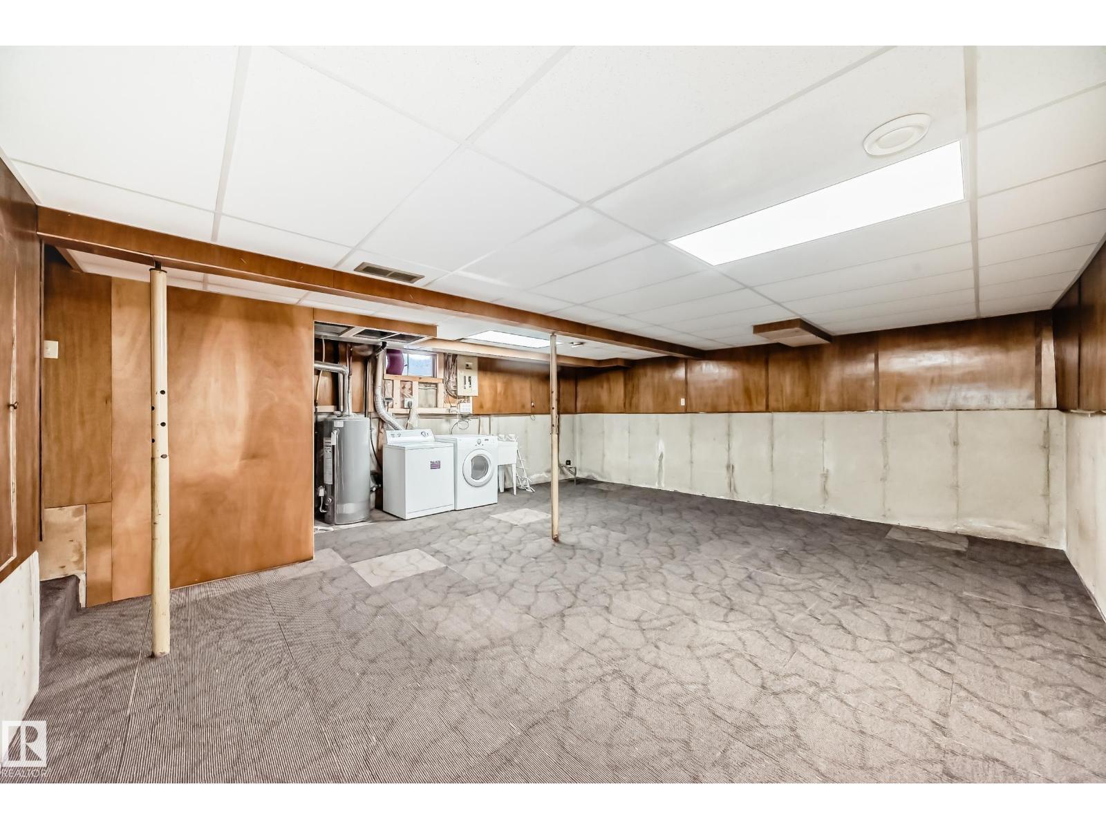 8516 190 St Nw, Edmonton, AB - Indoor Photo Showing Basement