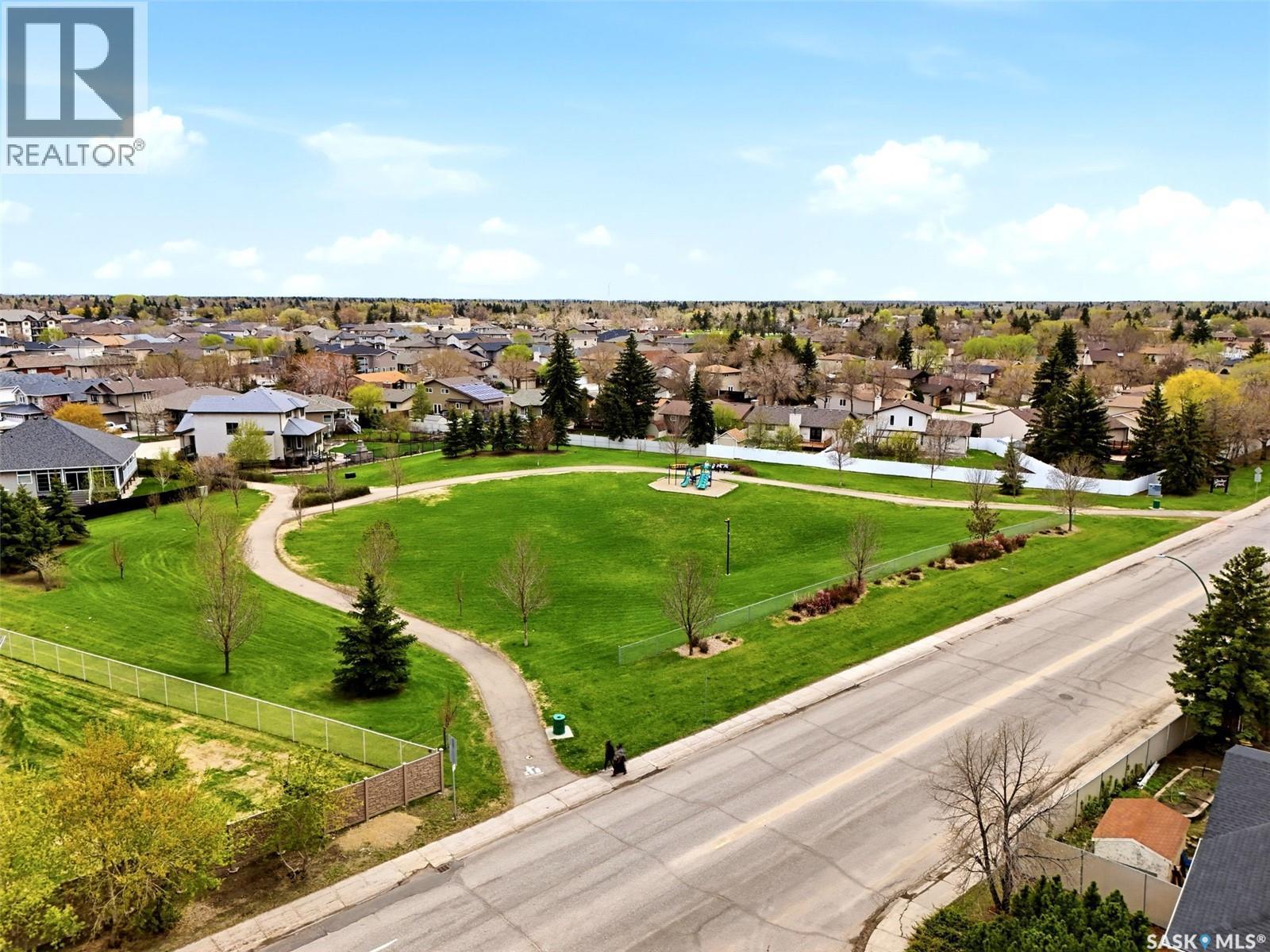 2090 Laurier Bay E, Regina, SK - Outdoor With View