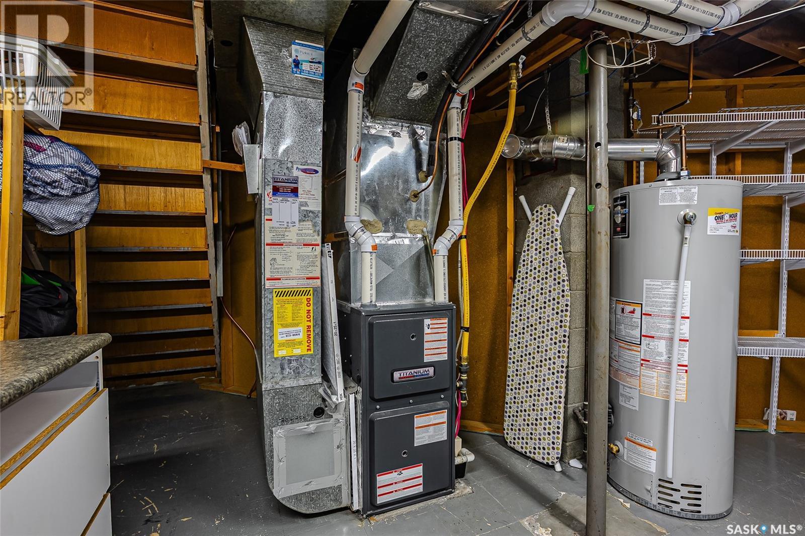 5 Leyden Crescent, Saskatoon, SK - Indoor Photo Showing Basement