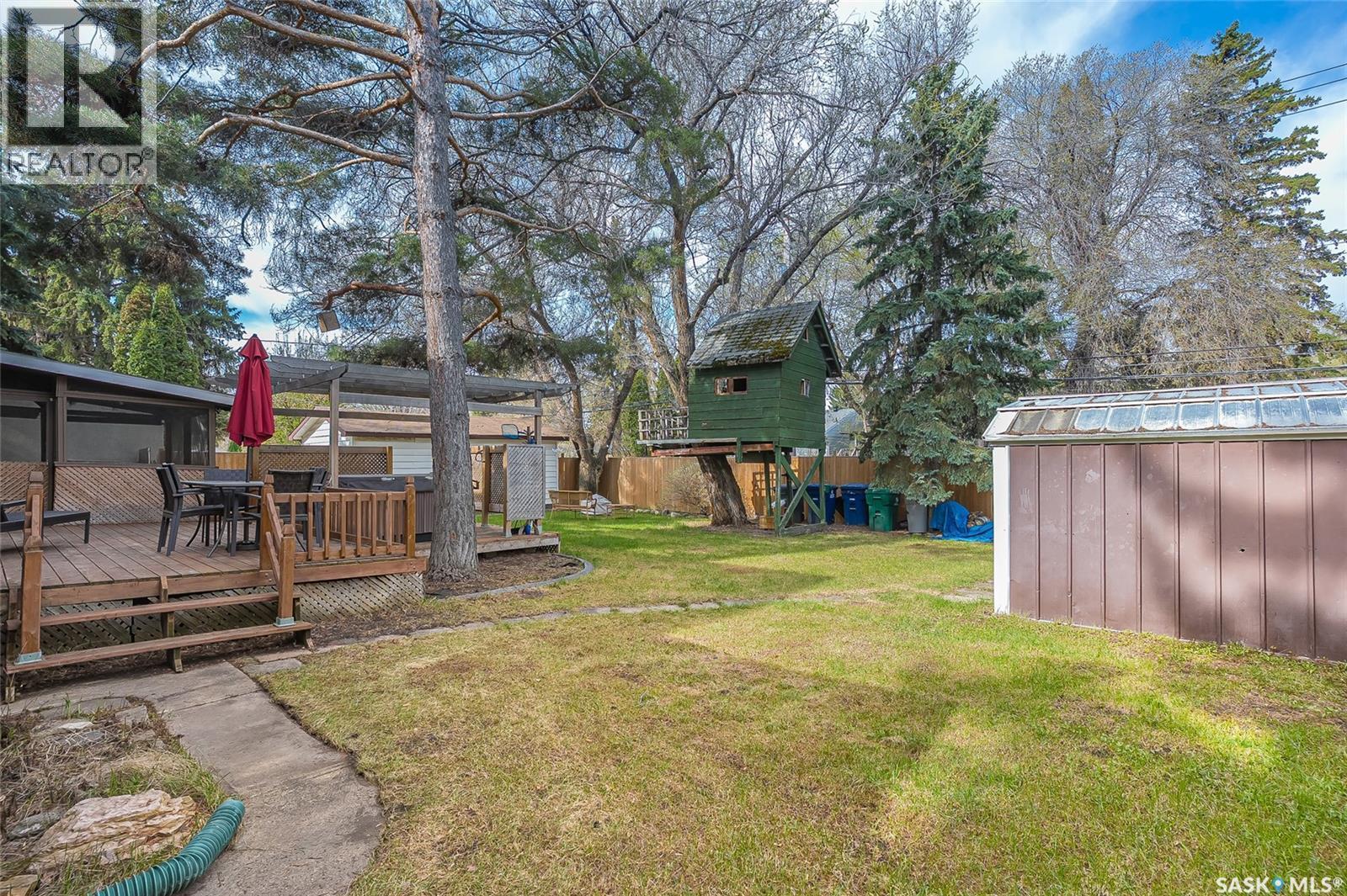 5 Leyden Crescent, Saskatoon, SK - Outdoor