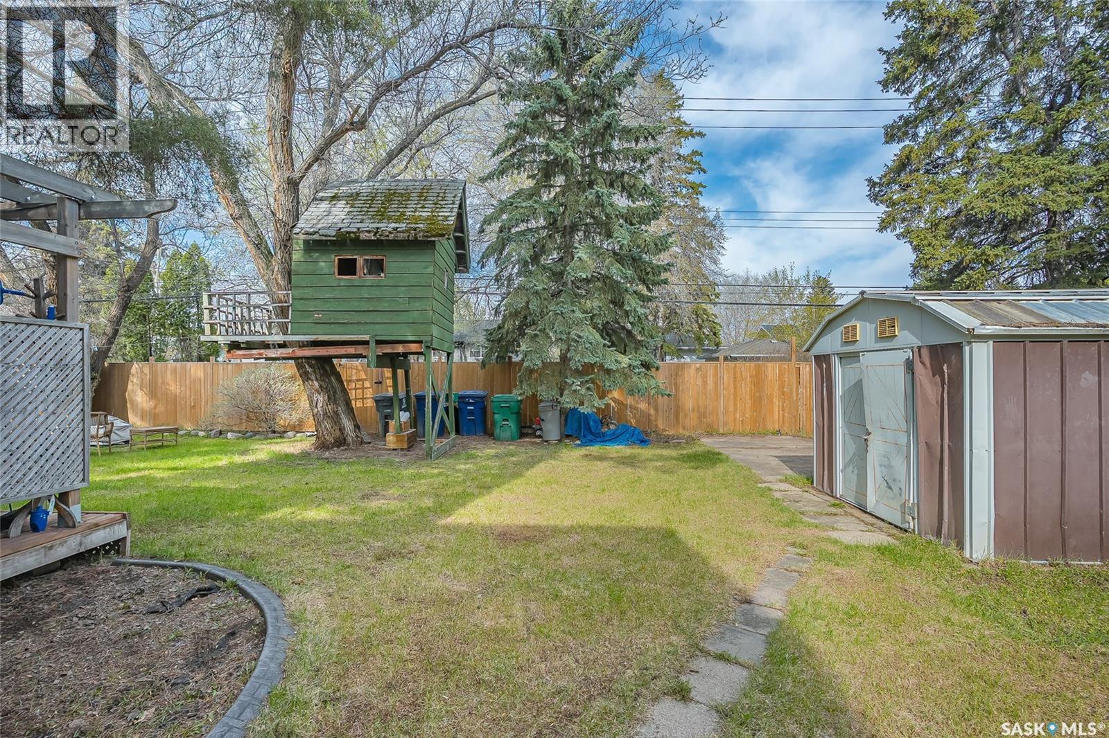 5 Leyden Crescent, Saskatoon, SK - Outdoor