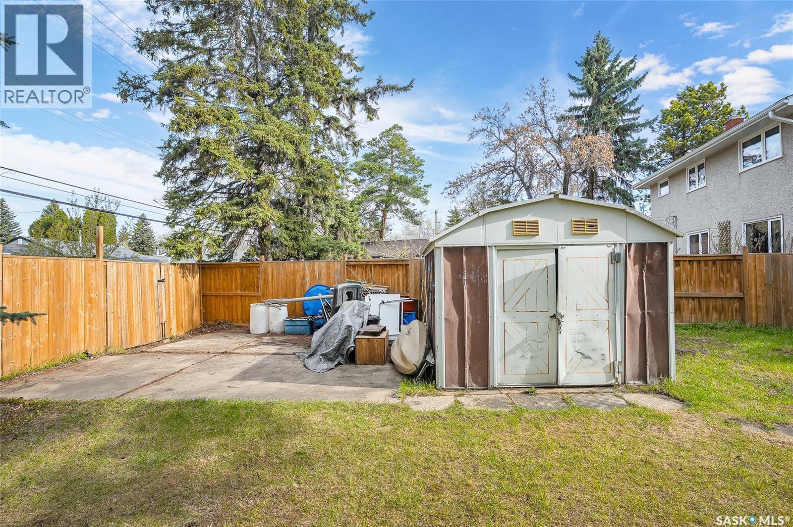 5 Leyden Crescent, Saskatoon, SK - Outdoor