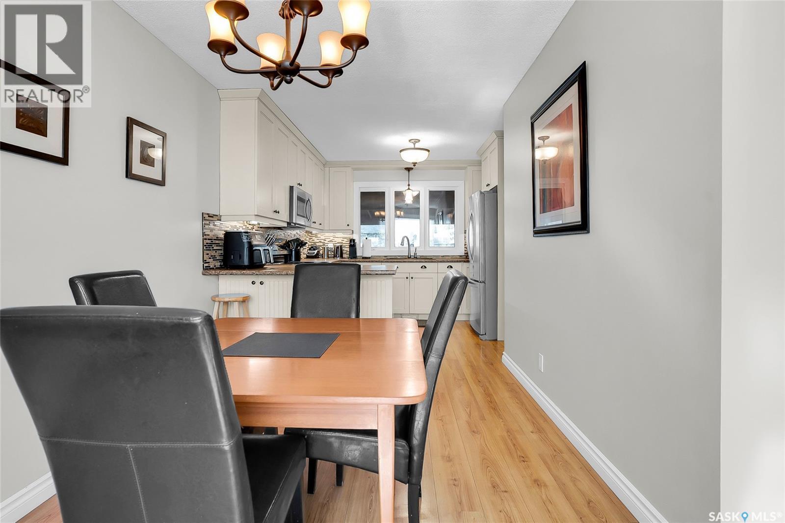5 Leyden Crescent, Saskatoon, SK - Indoor Photo Showing Dining Room