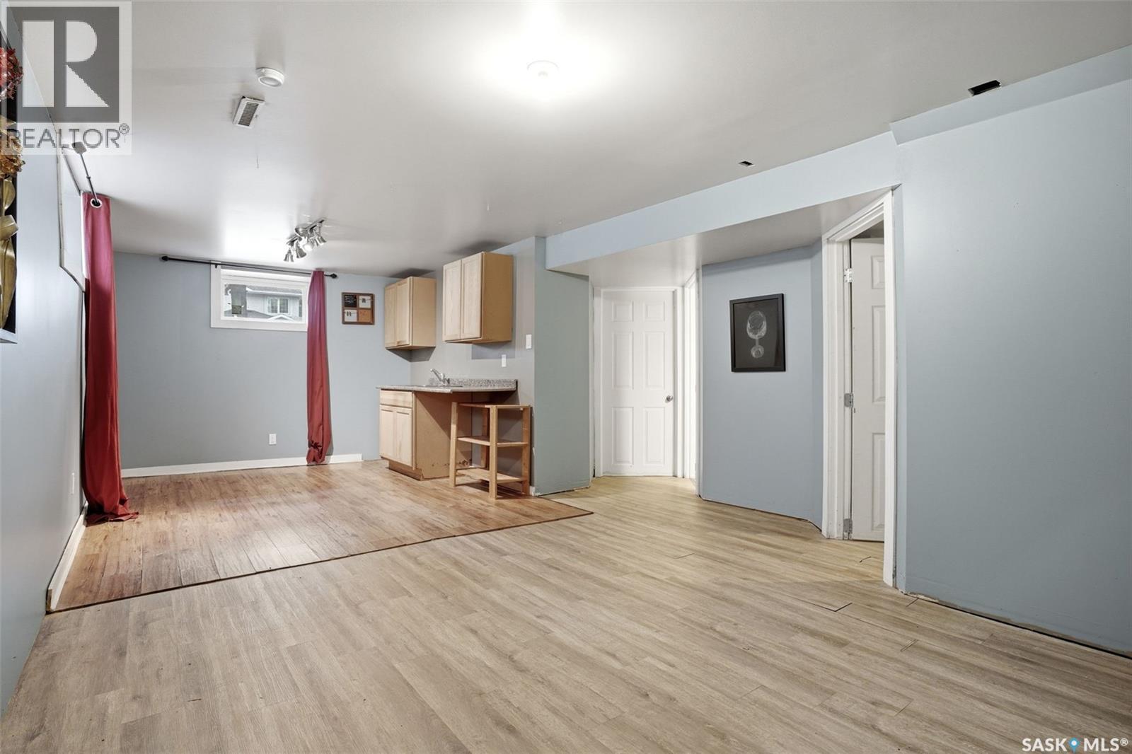 2249 Atkinson Street, Regina, SK - Indoor