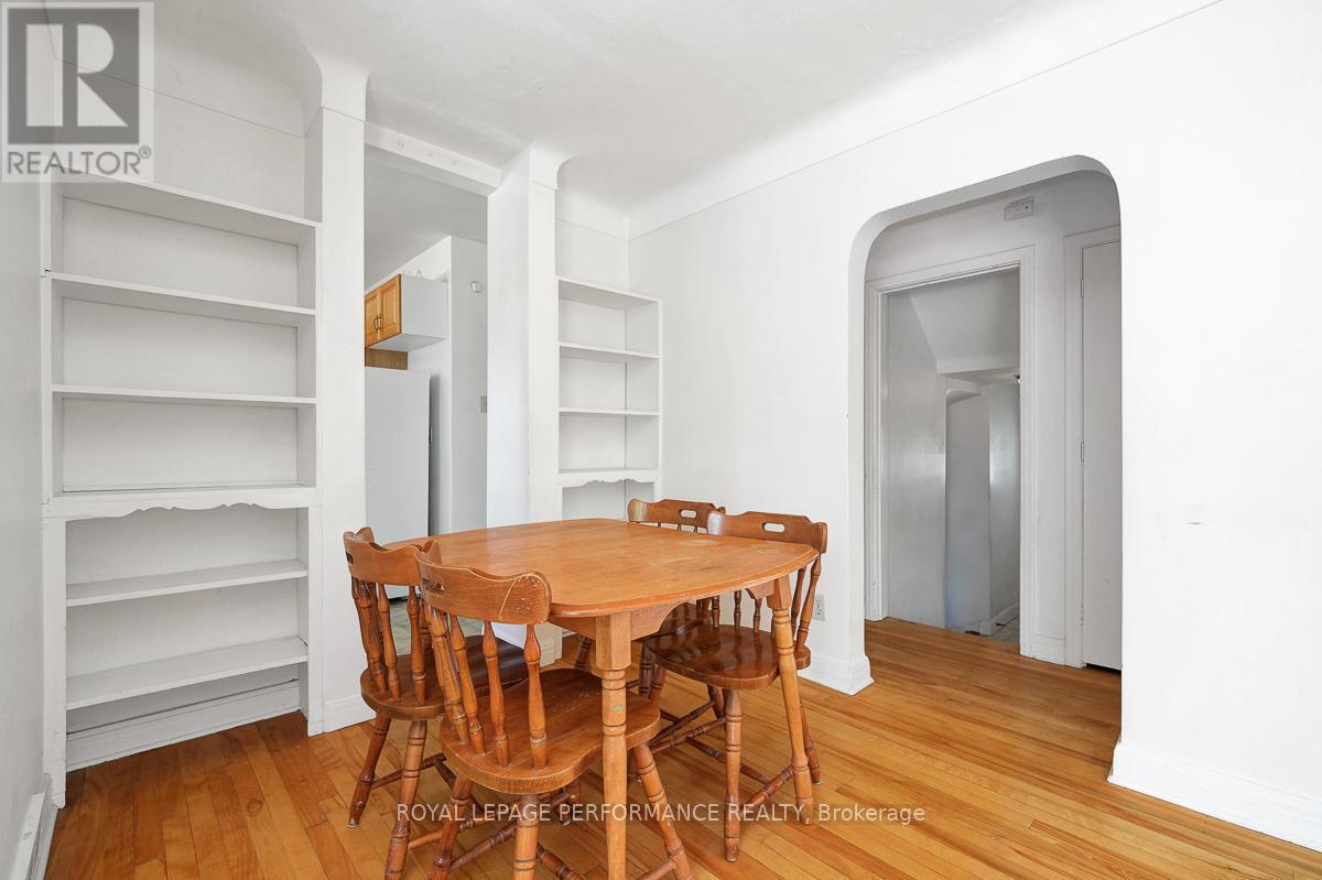 535 Dunbrack Street, Ottawa, ON - Indoor