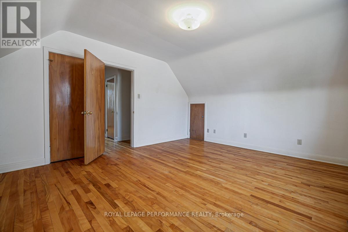 535 Dunbrack Street, Ottawa, ON - Indoor Photo Showing Other Room