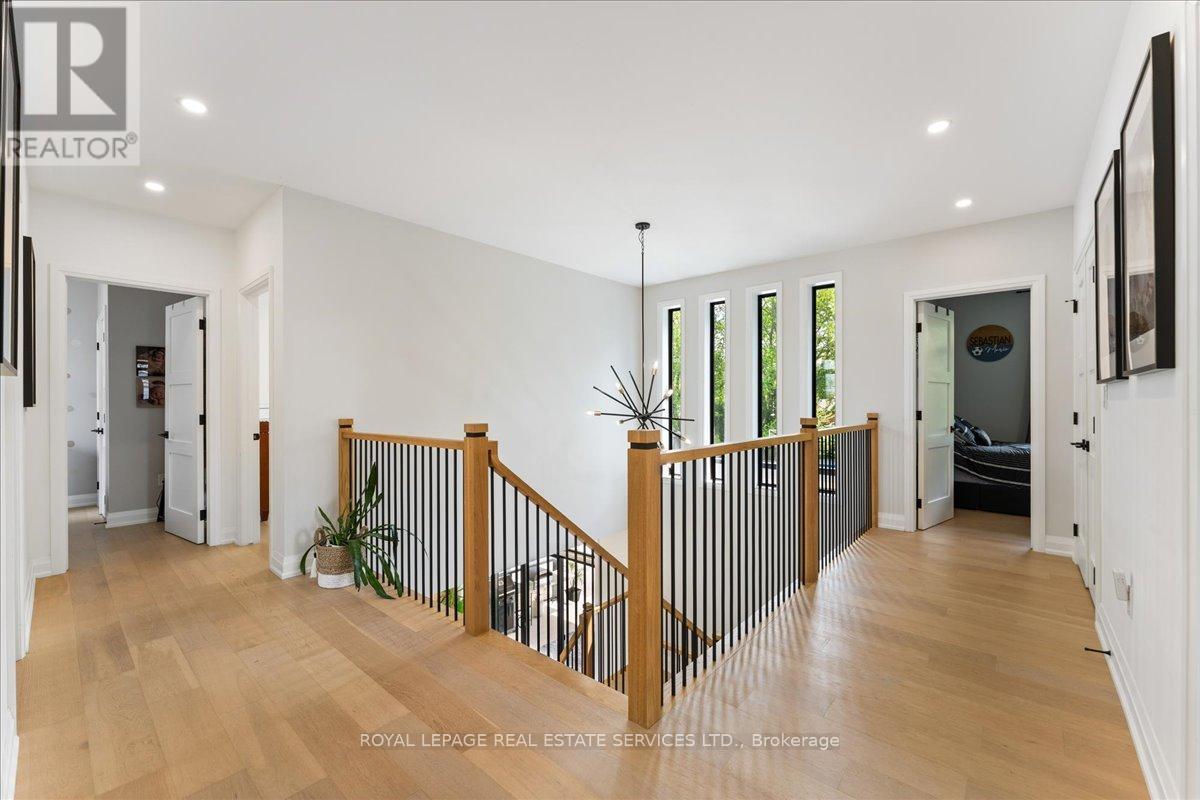 251 Aldercrest Avenue, Hamilton, ON - Indoor Photo Showing Other Room