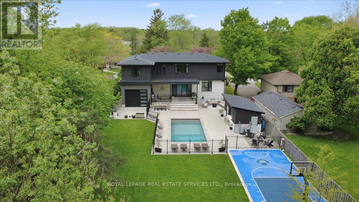 251 Aldercrest Avenue, Hamilton, ON - Outdoor With Backyard