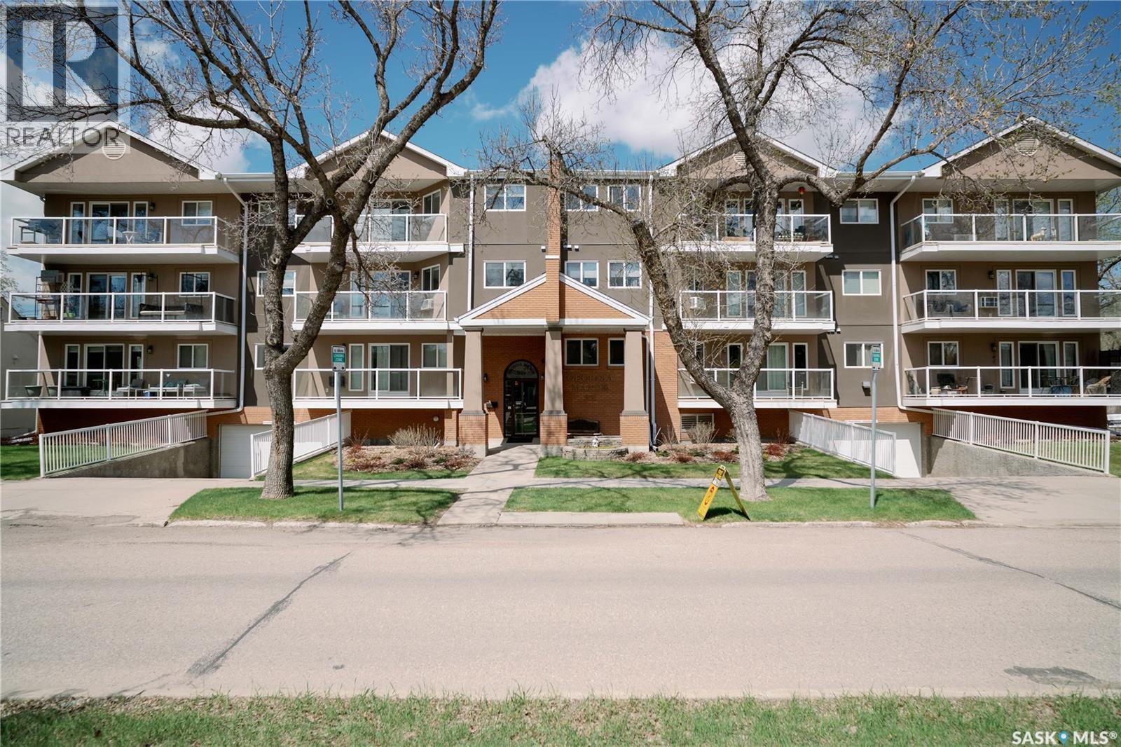 205 921 Main Street, Saskatoon, SK