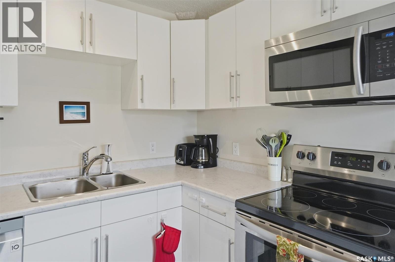 1725 Belfast Avenue, Saskatoon, SK