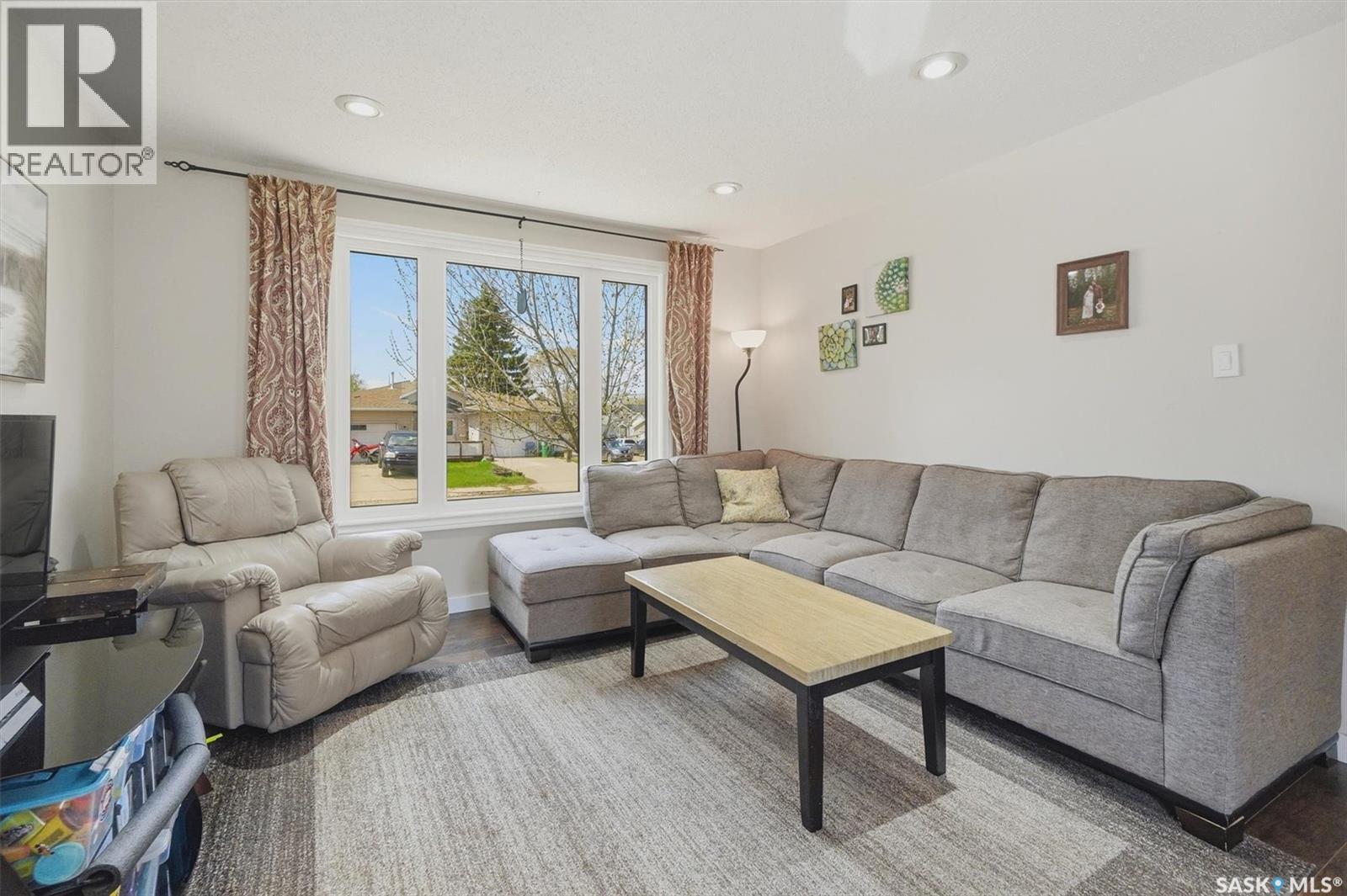 1725 Belfast Avenue, Saskatoon, SK
