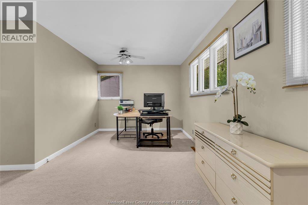 719 Champlain Drive, Windsor, ON - Indoor Photo Showing Other Room
