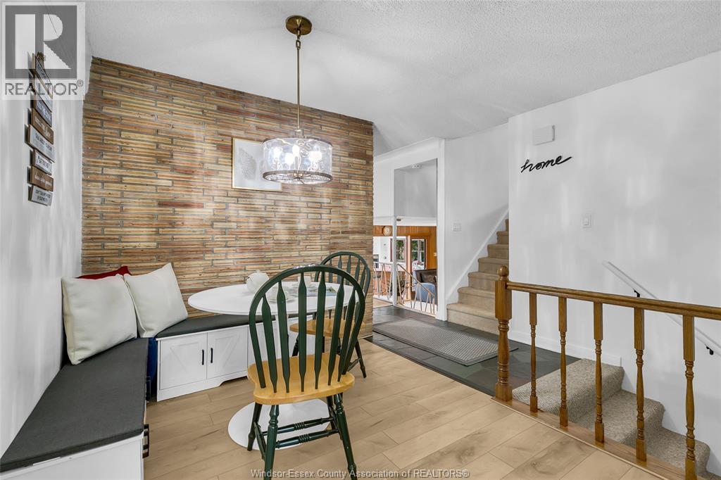 719 Champlain Drive, Windsor, ON - Indoor