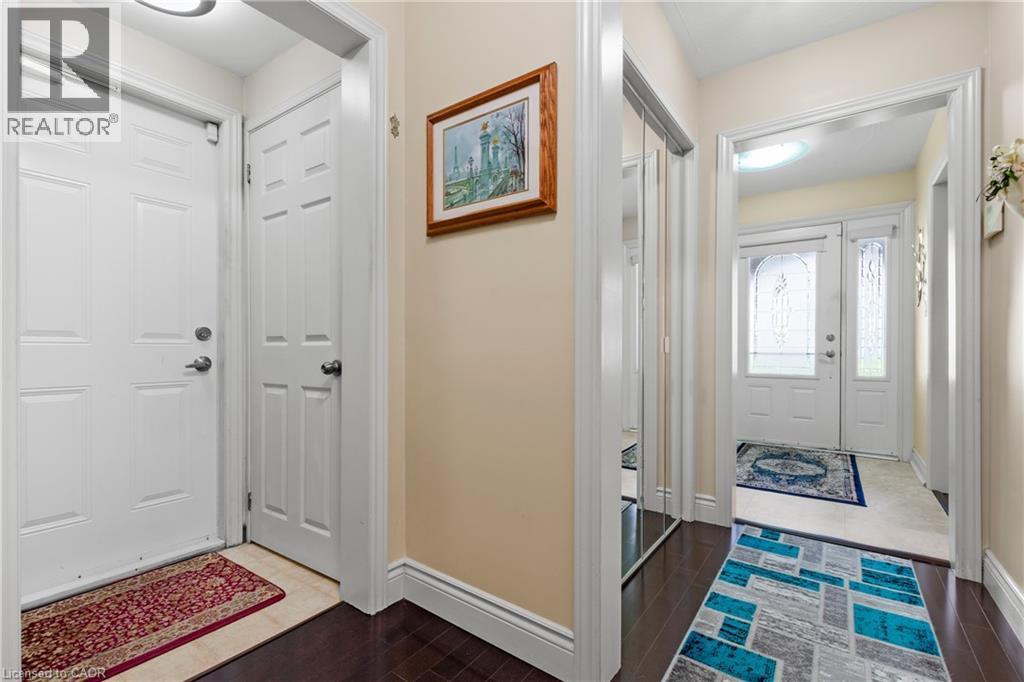 58 Centennial Parkway S, Hamilton, ON - Indoor Photo Showing Other Room
