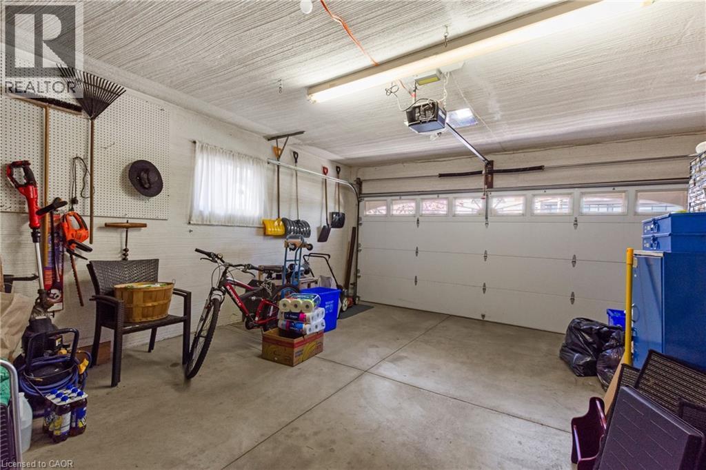 58 Centennial Parkway S, Hamilton, ON - Indoor Photo Showing Garage