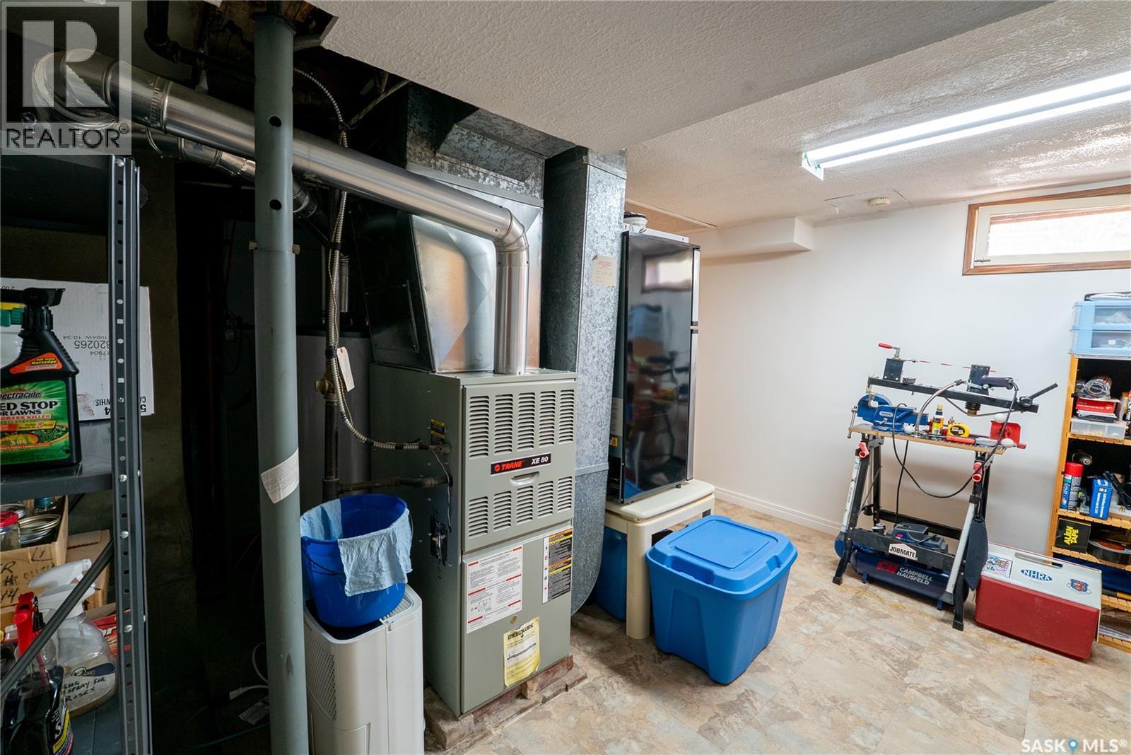 300 Carson Street, Dundurn, SK - Indoor Photo Showing Basement