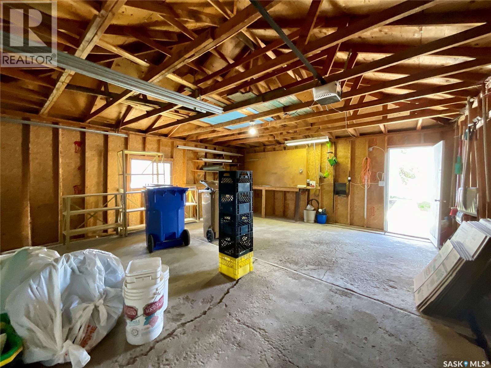 5445 4Th Avenue, Regina, SK - Indoor Photo Showing Basement