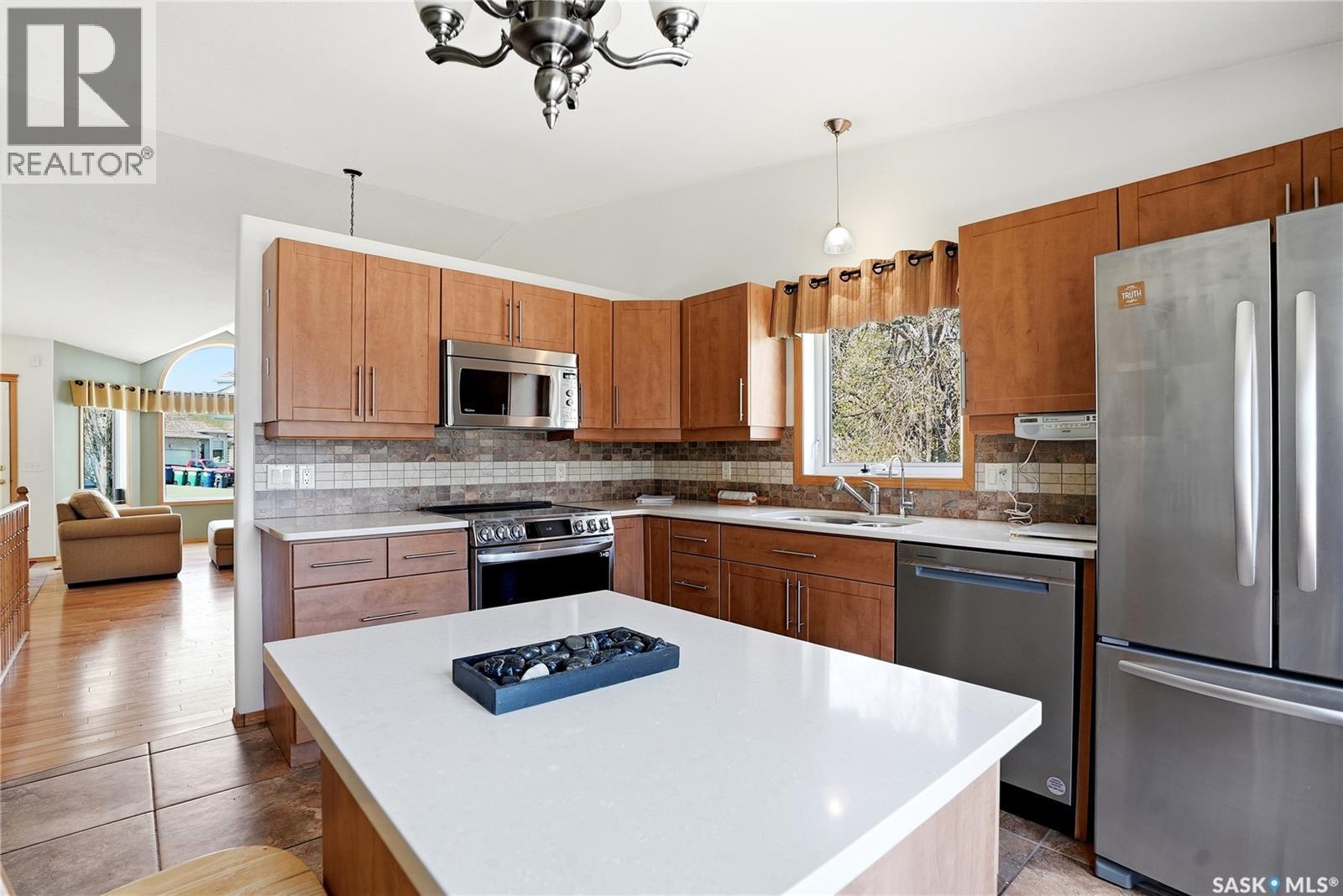 309 315 Berini Drive, Saskatoon, SK