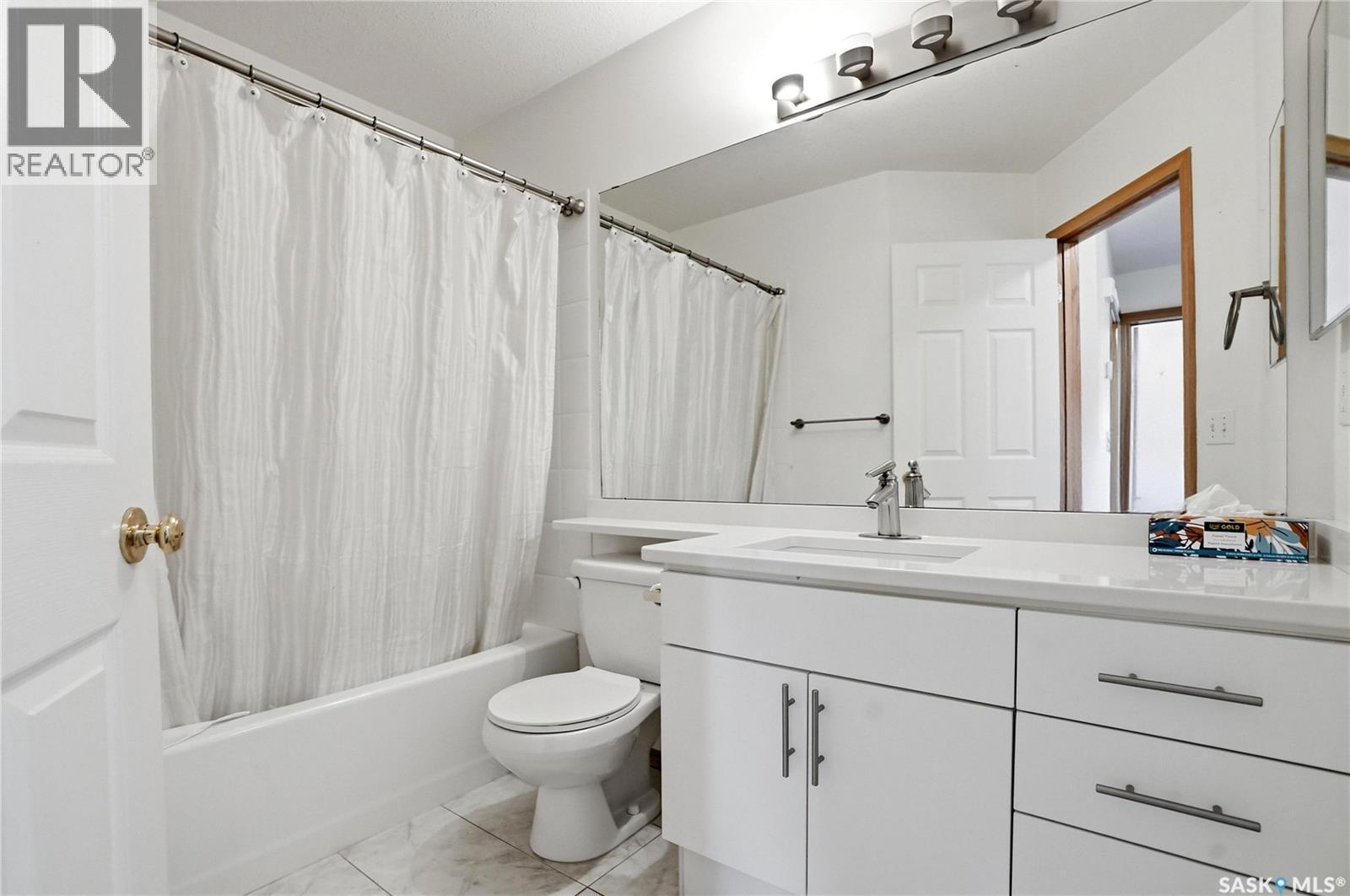 309 315 Berini Drive, Saskatoon, SK