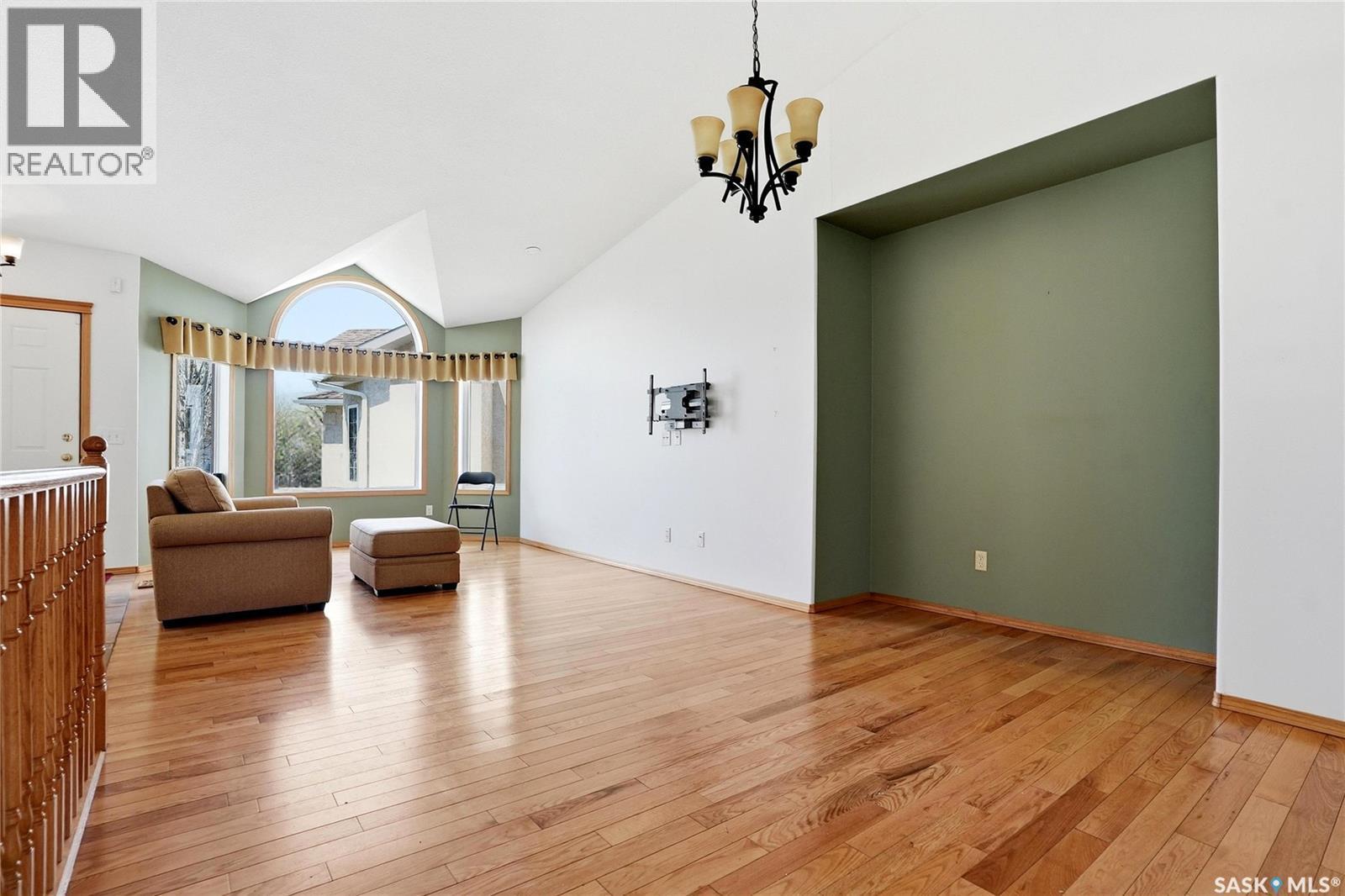 309 315 Berini Drive, Saskatoon, SK