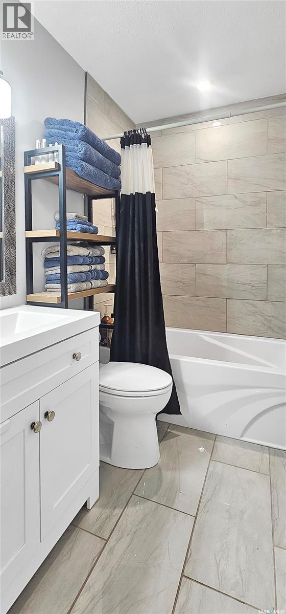 1445 Ashley Drive, Swift Current, SK
