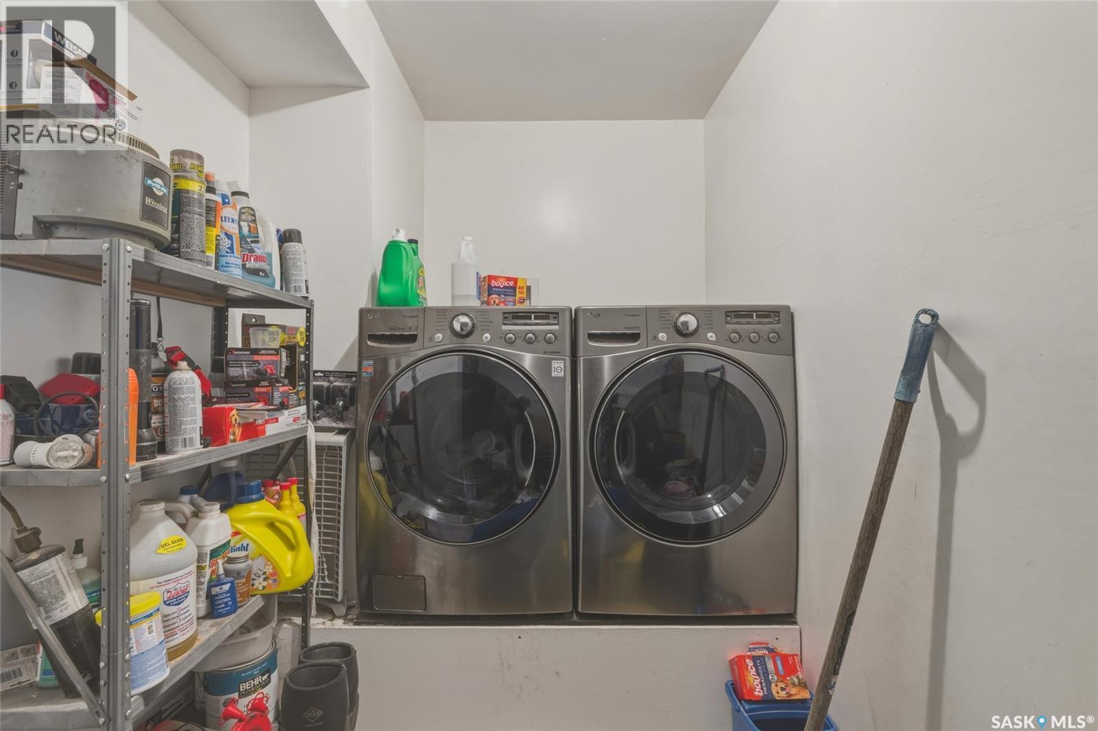 Hagel Acreage Rosthern, Rosthern Rm No. 403, SK - Indoor Photo Showing Laundry Room