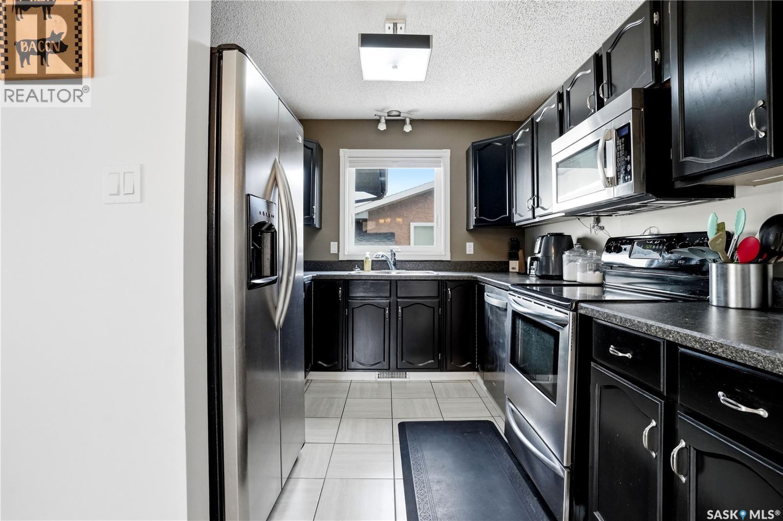 5851 Ehrle Crescent, Regina, SK