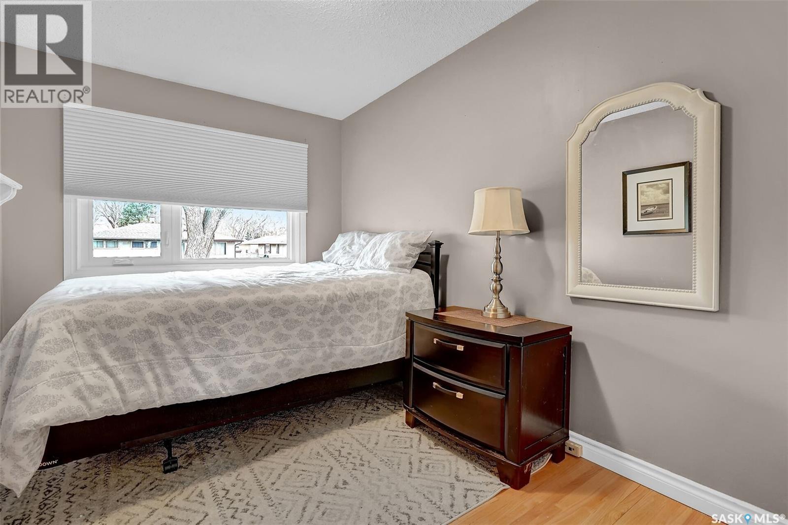 3211 29Th Avenue, Regina, SK - Indoor Photo Showing Bedroom
