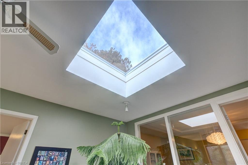 9 Summerhayes Crescent, Brantford, ON - Indoor Photo Showing Other Room