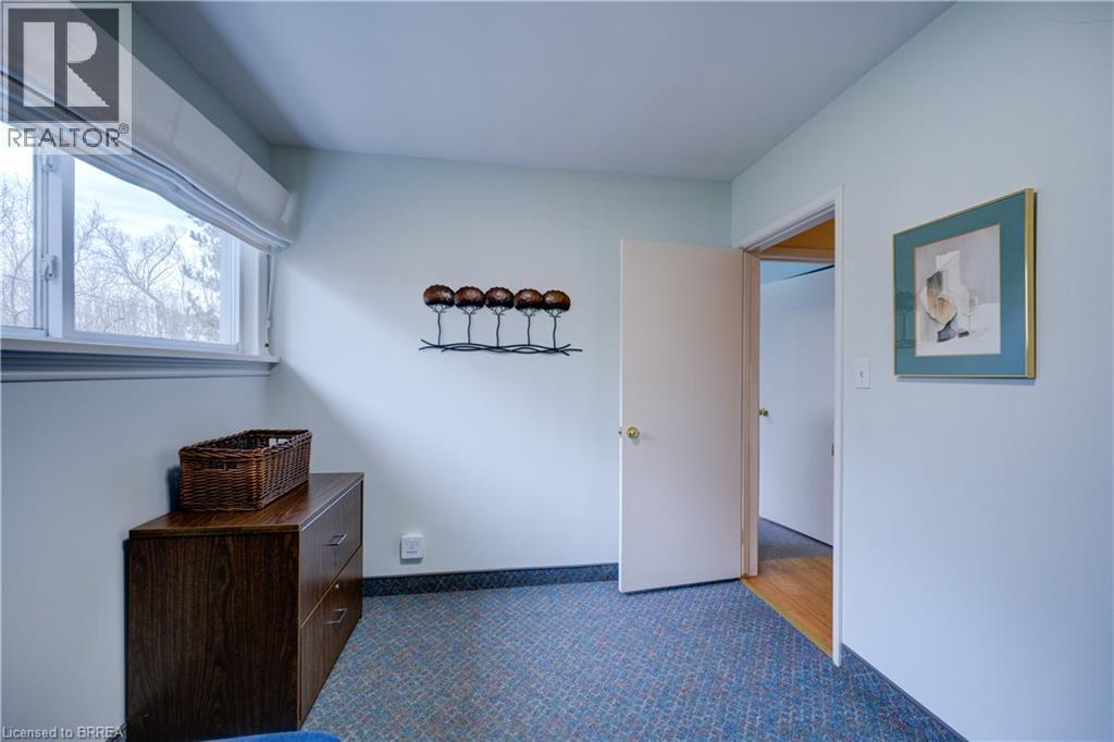 9 Summerhayes Crescent, Brantford, ON - Indoor