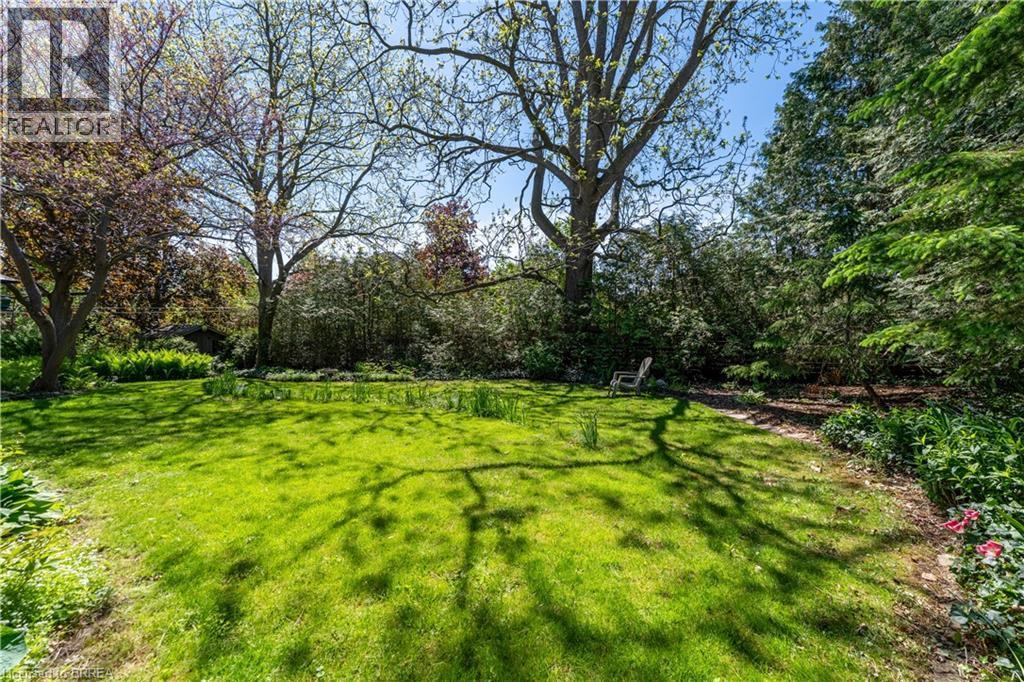 9 Summerhayes Crescent, Brantford, ON - Outdoor