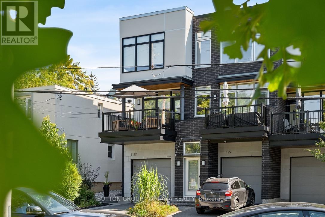 1127 North River Road, Ottawa, ON - Outdoor
