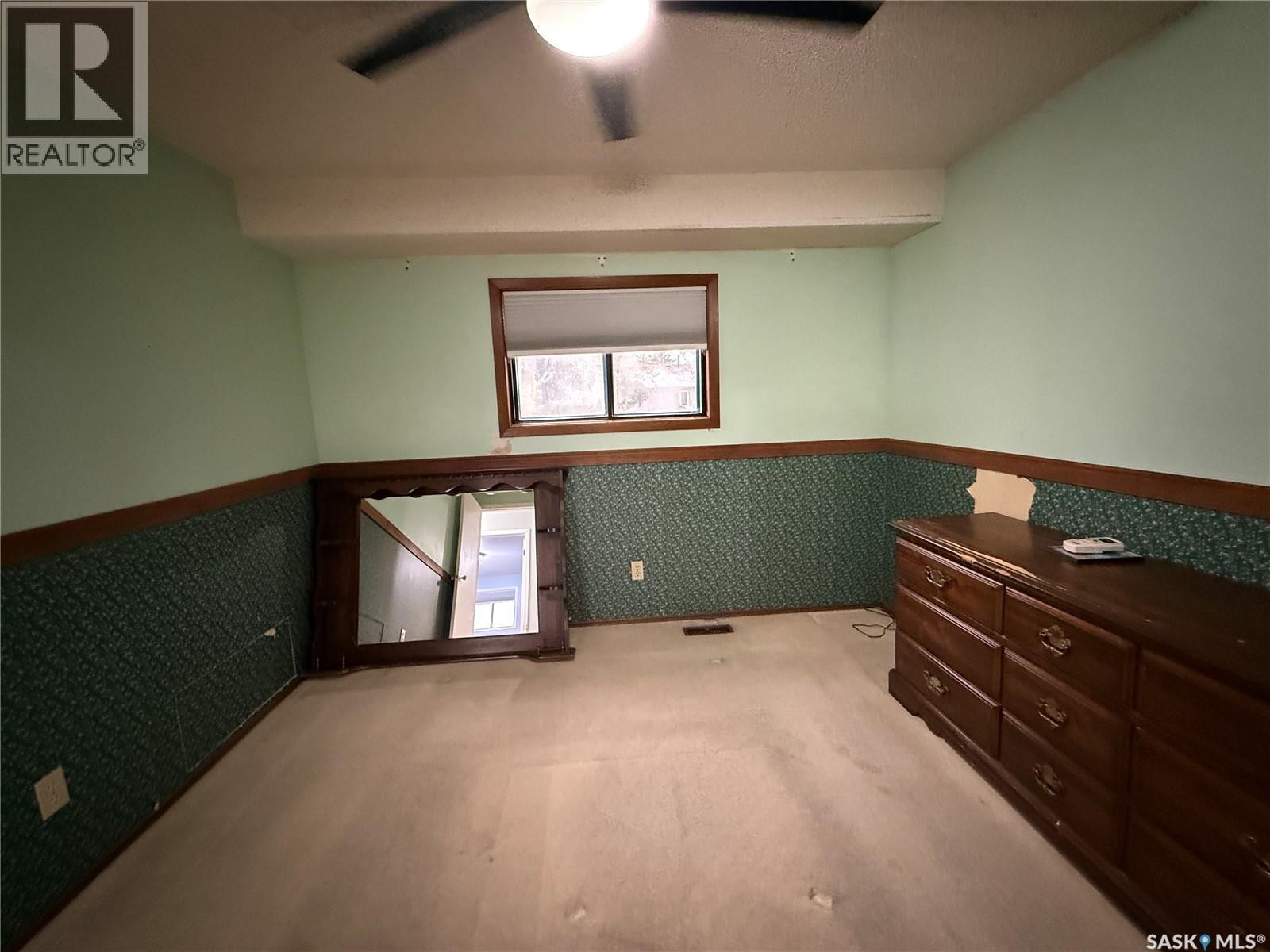 138 Weyakwin Drive, Saskatoon, SK - Indoor Photo Showing Other Room