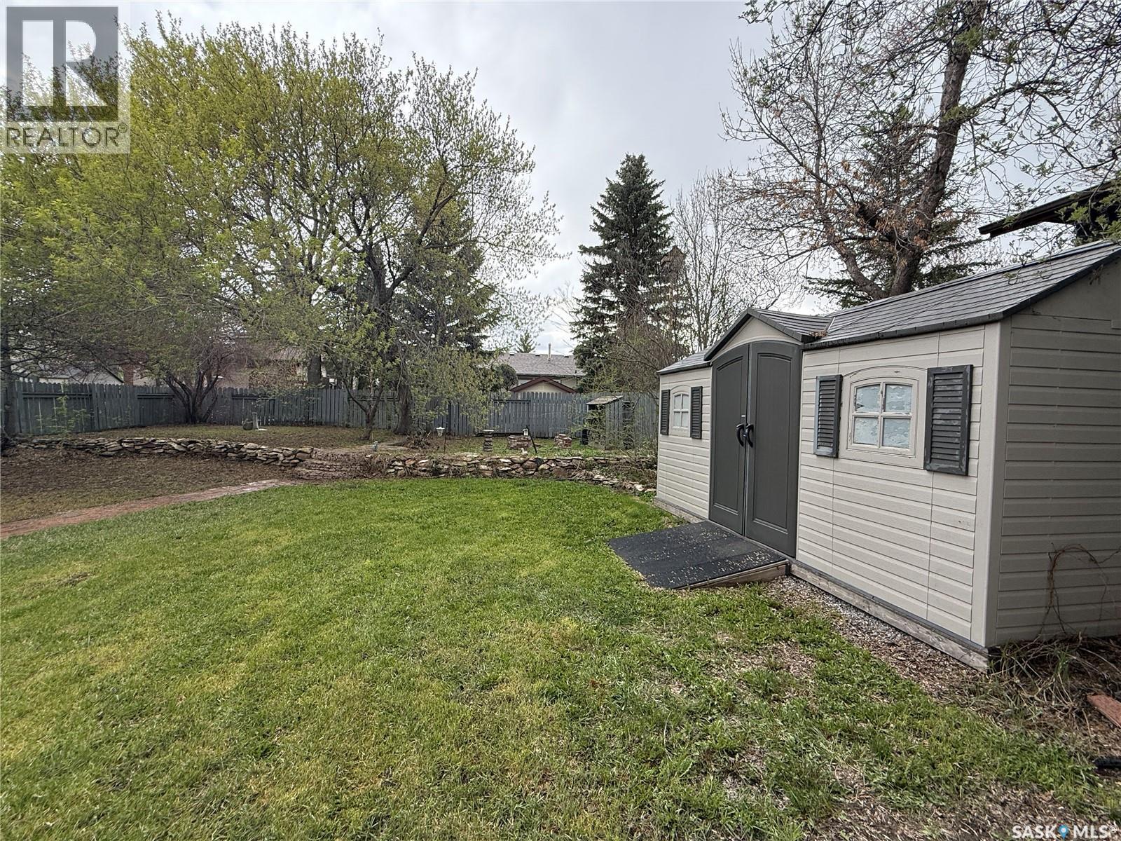 138 Weyakwin Drive, Saskatoon, SK - Outdoor