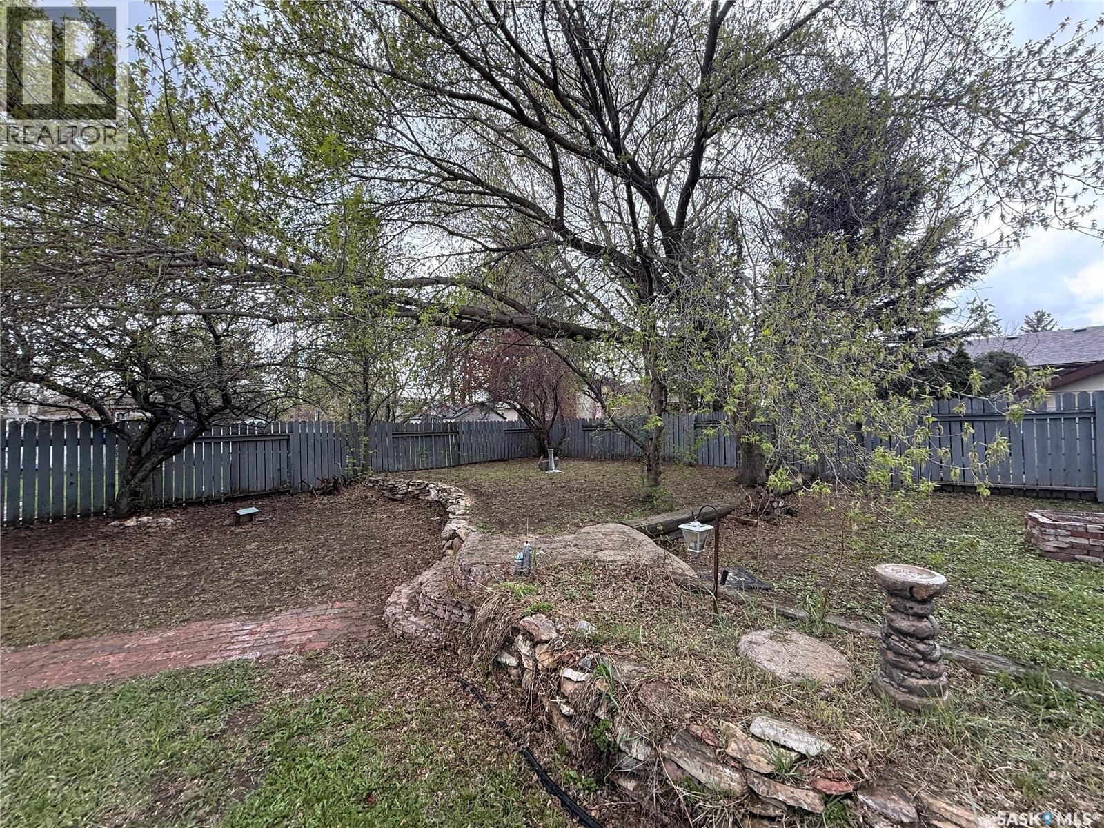 138 Weyakwin Drive, Saskatoon, SK - Outdoor