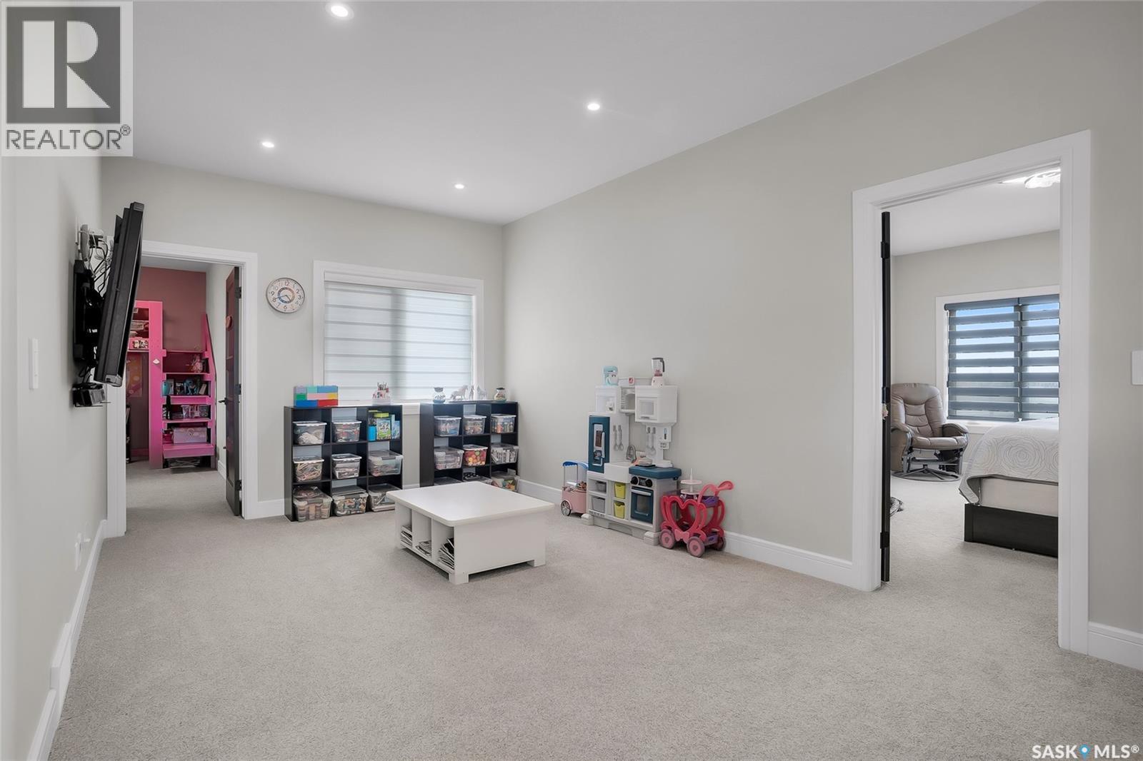 862 Bentley Manor, Saskatoon, SK