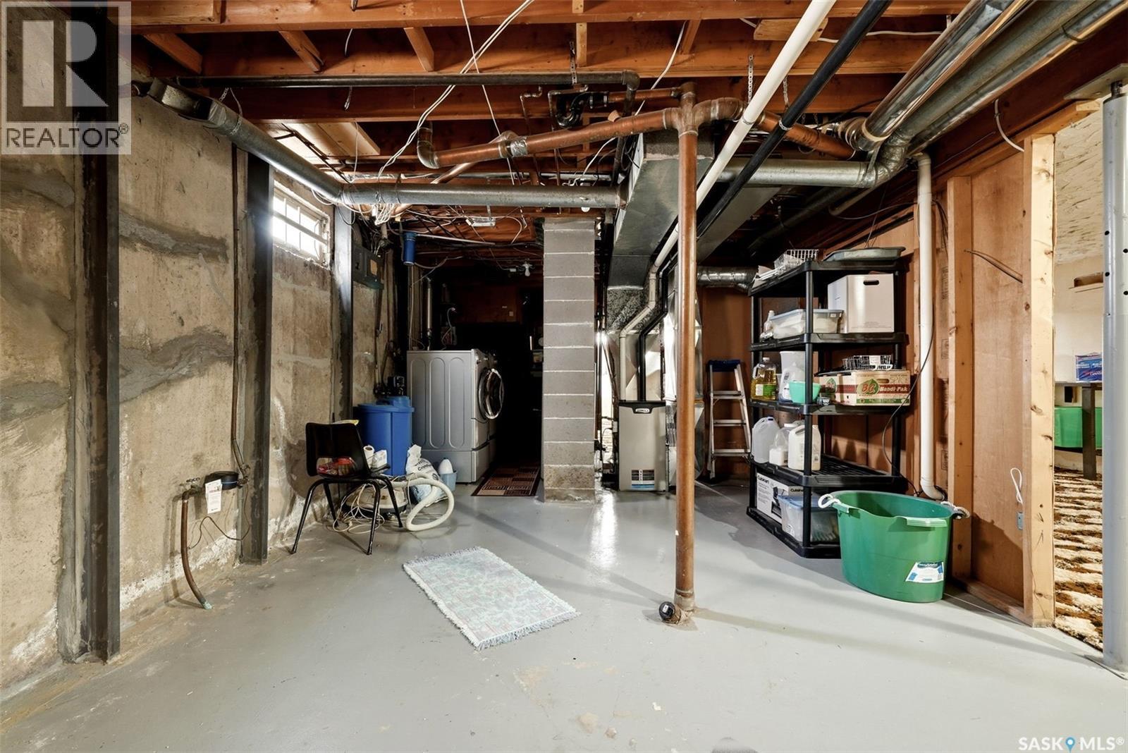 15 Hudson Drive, Regina, SK - Indoor Photo Showing Basement