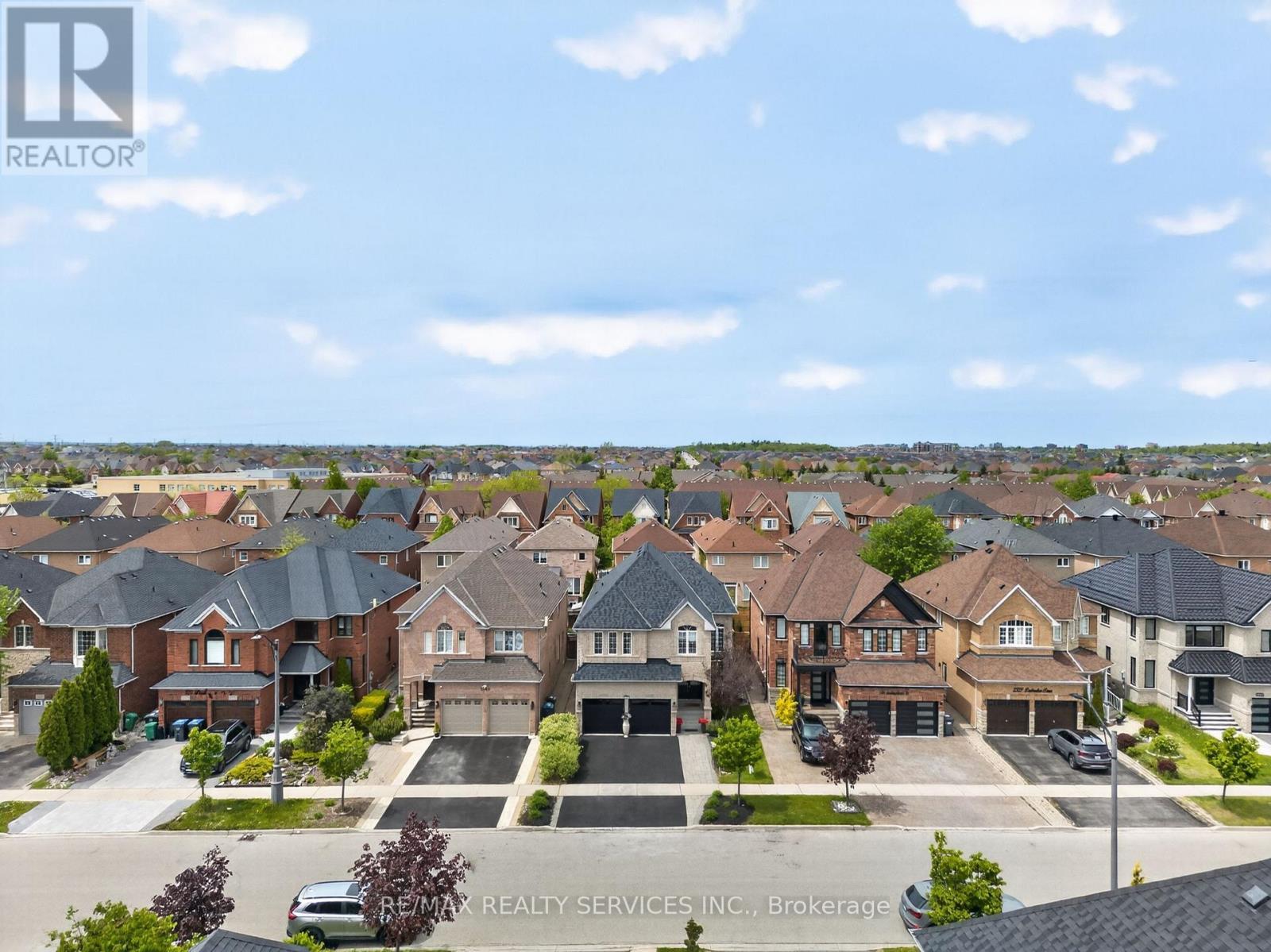 3365 Destination Drive, Mississauga, ON - Outdoor With Facade