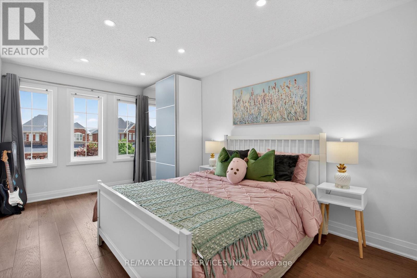 3365 Destination Drive, Mississauga, ON - Indoor Photo Showing Bedroom