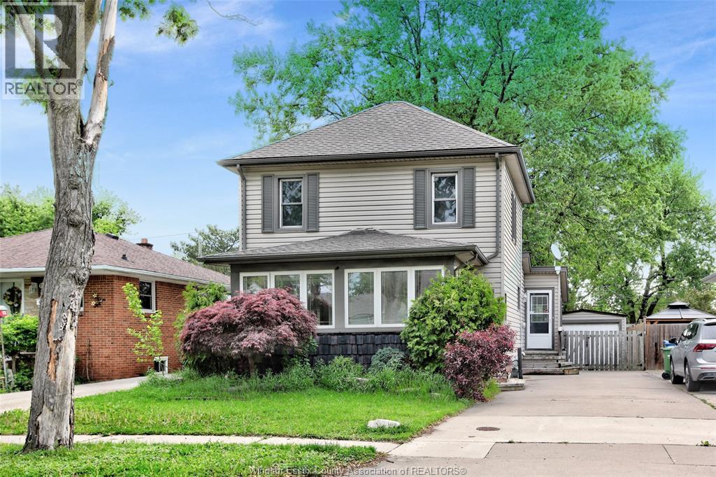 1054 Glidden, Windsor, ON - Outdoor