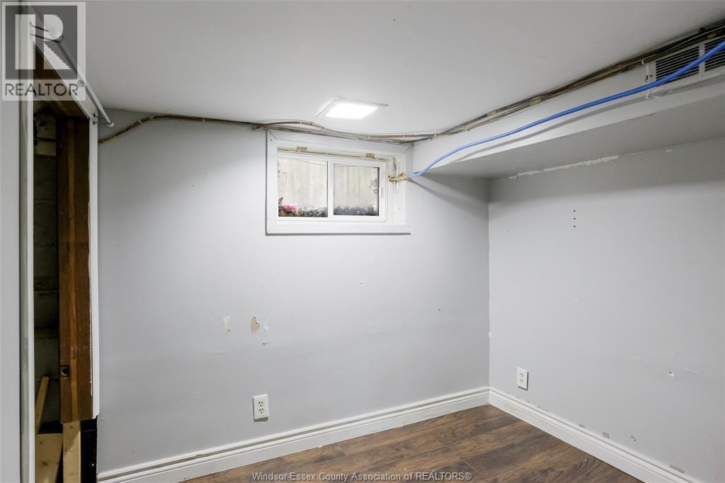 1054 Glidden, Windsor, ON - Indoor Photo Showing Other Room