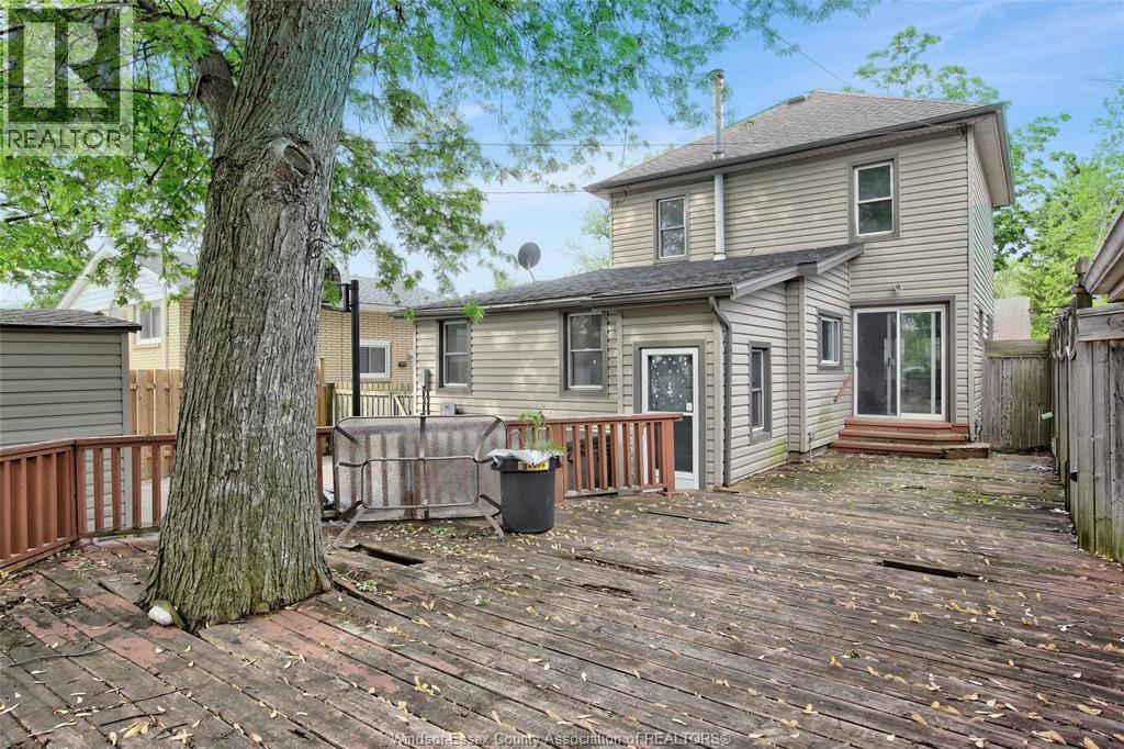 1054 Glidden, Windsor, ON - Outdoor With Deck Patio Veranda With Exterior